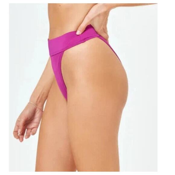 L*Space Ribbed Lola Bikini Bottom Size Large - Picture 2 of 10
